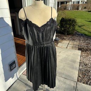 NEW Express Faux Leather Pleated Midi Dress Size XL Pitch Black